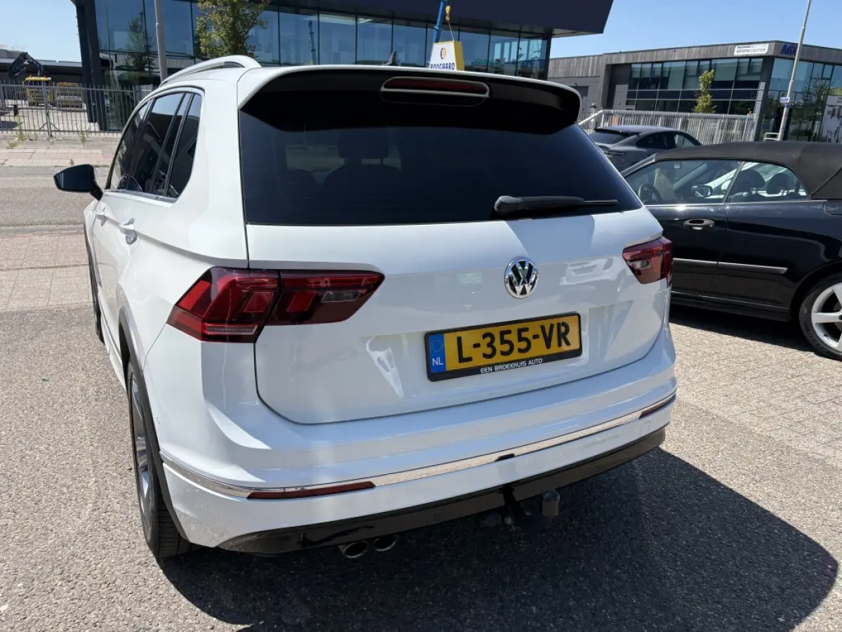 1.4 TSI R-Line | Trekhaak | 18 inch