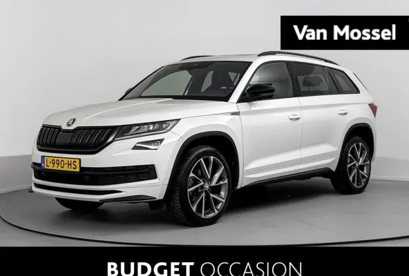 1.5 TSI Sportline Business Airco | Achteruitrijcamera | Alcantara Bekleding | Trekhaak Uitklapbaar |  Sportline |  DSG | Cruise Control | Electronic Climate Control | Elektrisch Verstelbare 