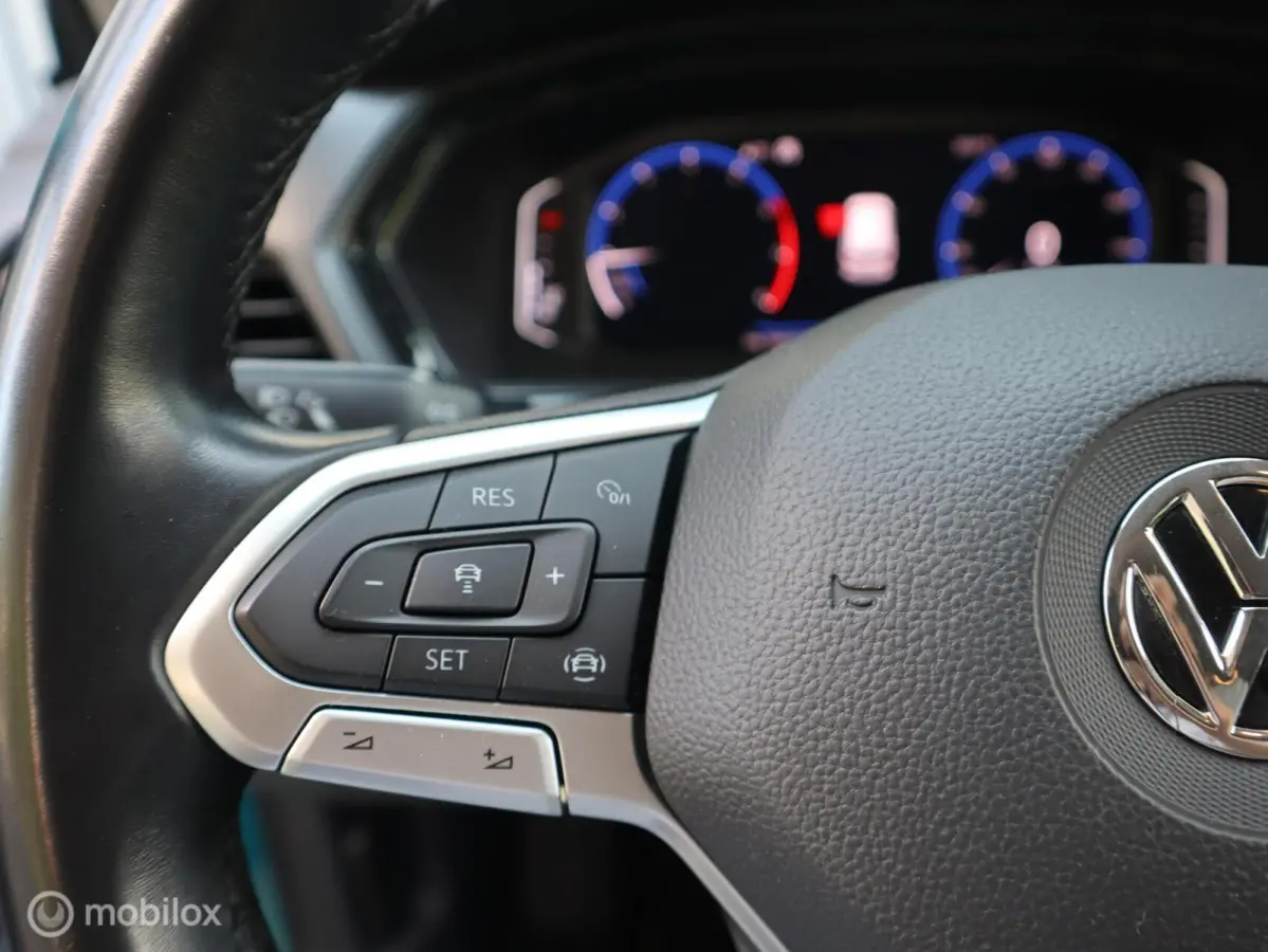 1.0 TSI Style Virual Stoelverwarming ACC Lane Assist
