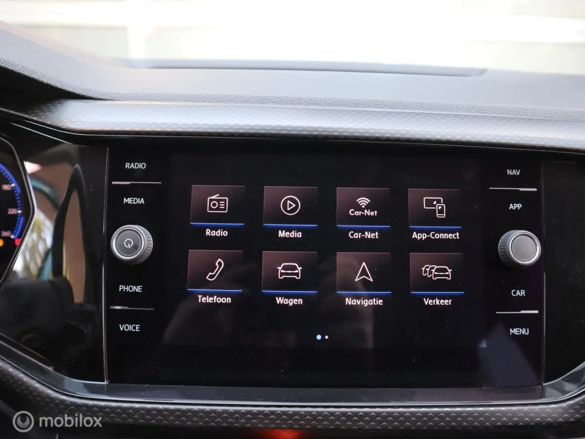 1.0 TSI Style Virual Stoelverwarming ACC Lane Assist