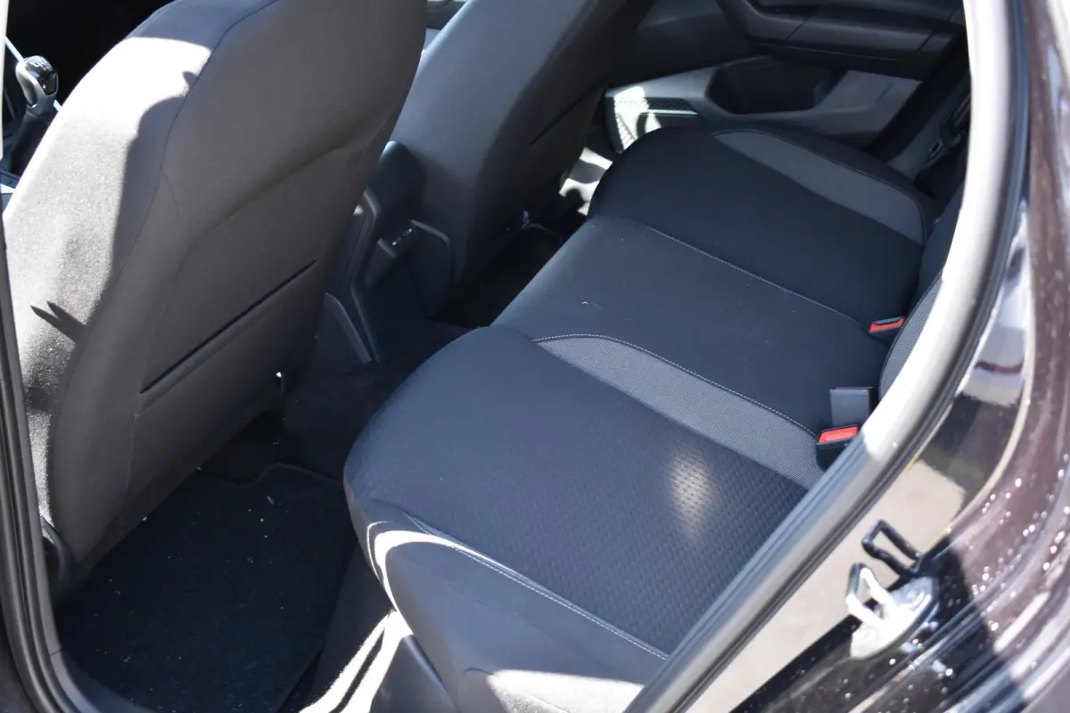 1.0 TSI 95pk Life Edition | VERLENGDE GARANTIE | CAMERA | NAVIGATIE | ADAPT. CRUISE | APP. CONNECT | FULL LED | DAB+