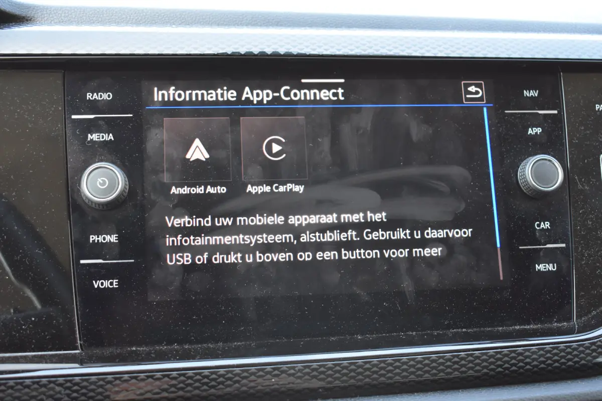 1.0 TSI 95pk Life Edition | VERLENGDE GARANTIE | CAMERA | NAVIGATIE | ADAPT. CRUISE | APP. CONNECT | FULL LED | DAB+