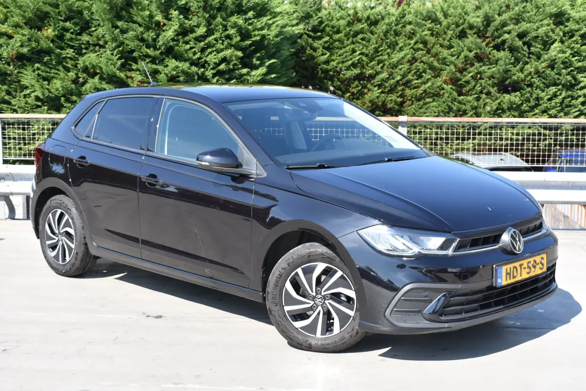 1.0 TSI 95pk Life Edition | VERLENGDE GARANTIE | CAMERA | NAVIGATIE | ADAPT. CRUISE | APP. CONNECT | FULL LED | DAB+