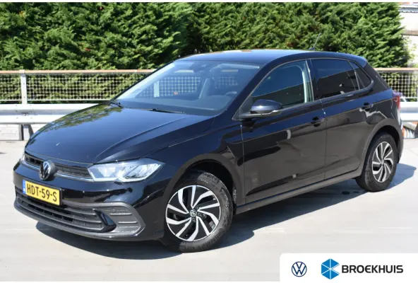 1.0 TSI 95pk Life Edition | VERLENGDE GARANTIE | CAMERA | NAVIGATIE | ADAPT. CRUISE | APP. CONNECT | FULL LED | DAB+
