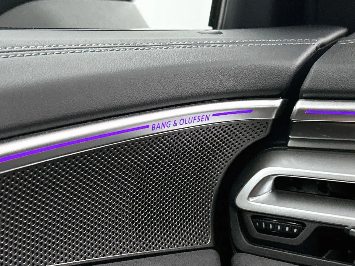 Avant 2.0 quattro S edition B&O Audi | Navigatie | 360 Camera | 19 Inch Velgen | Airco | Optiek pakket Zwart |