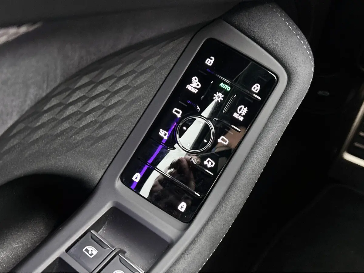 Avant 2.0 quattro S edition B&O Audi | Navigatie | 360 Camera | 19 Inch Velgen | Airco | Optiek pakket Zwart |