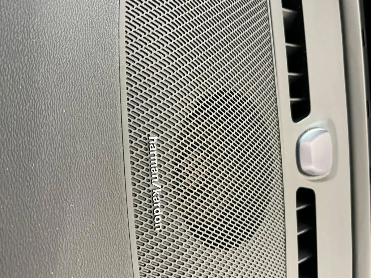 1.5 T4 Inscription Expression SOH 92% Wegklapbare trekhaak Navigatie Apple Carplay Android Auto Camera Parkeerhulp Adaptive Cruise Control Harman Kardon Full Led Climate Control Lichtmetalen