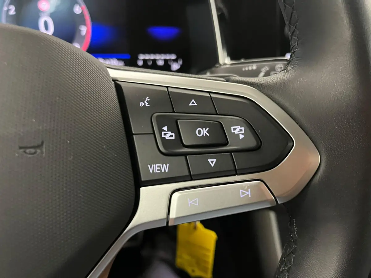 1.0 TSI AUT 85KW Goal Navigatie Apple Carplay/ Android Auto Adaptive Cruise Control Parkeersensoren Stoelverwarming Virtual Cockpit Climate Control