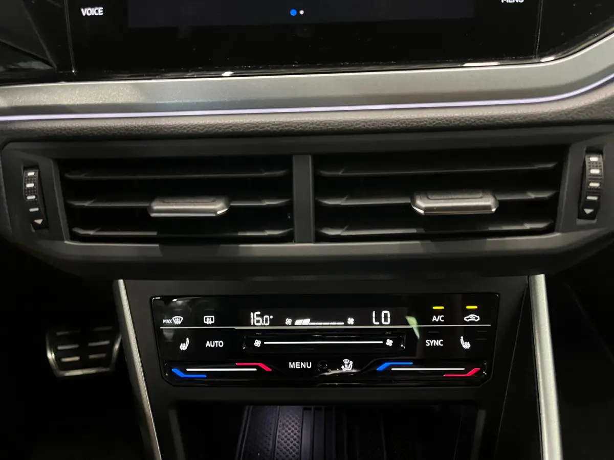 1.0 TSI AUT 85KW Goal Navigatie Apple Carplay/ Android Auto Adaptive Cruise Control Parkeersensoren Stoelverwarming Virtual Cockpit Climate Control