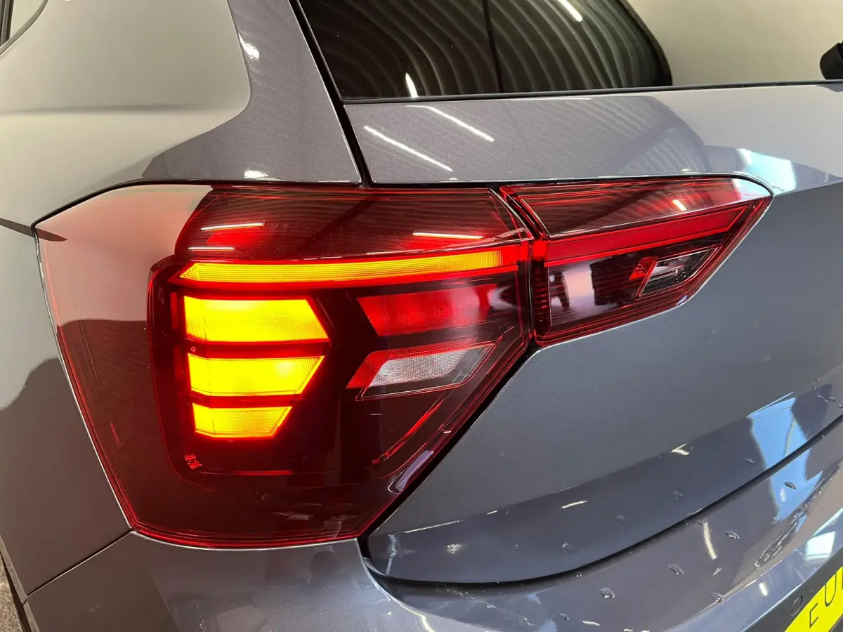 1.0 TSI AUT 85KW Goal Navigatie Apple Carplay/ Android Auto Adaptive Cruise Control Parkeersensoren Stoelverwarming Virtual Cockpit Climate Control