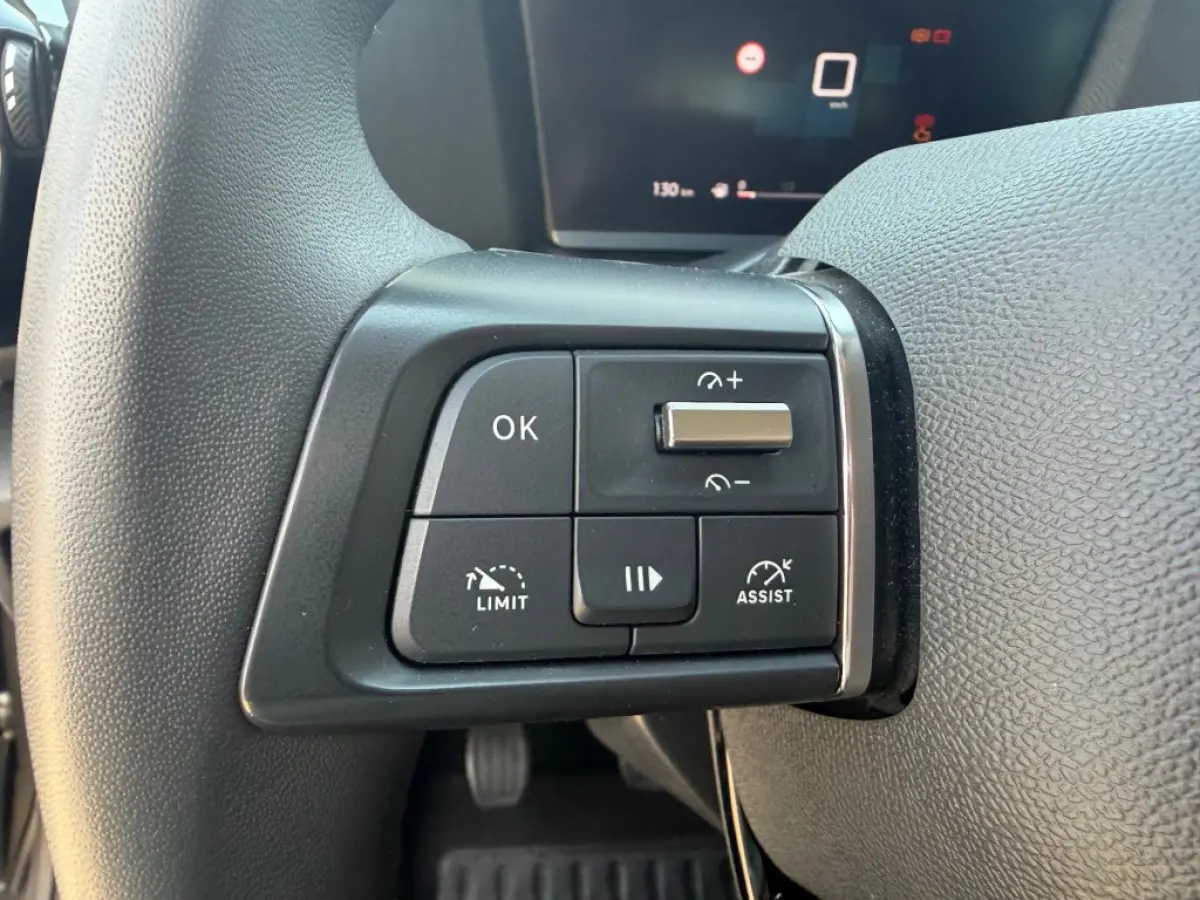 1.2 PT 130PK FEEL PACK CARPLAY AIRCO PDC-CAMERA