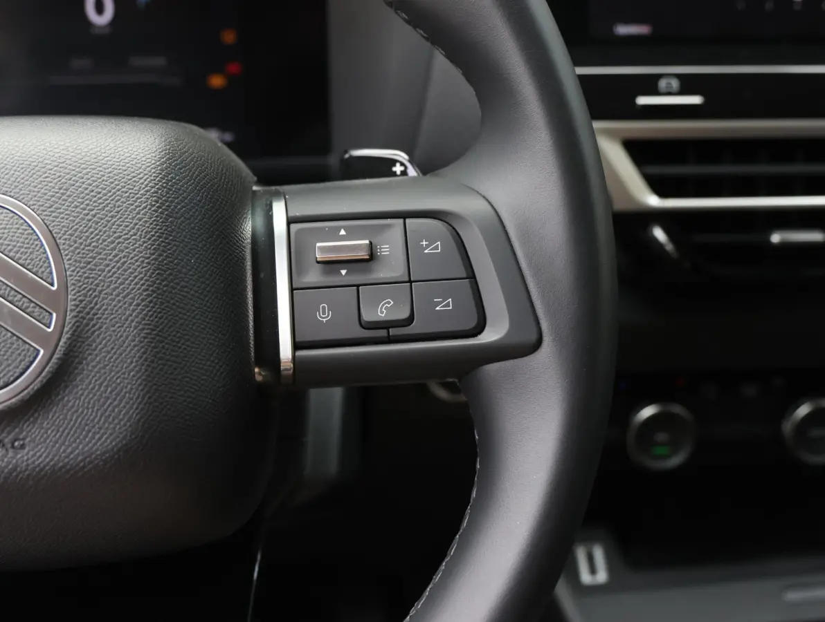 1.2 145pk Hybrid Max | Camera | Head up display | Adaptieve cruise control | Navigatie | Apple Carplay en Android Auto