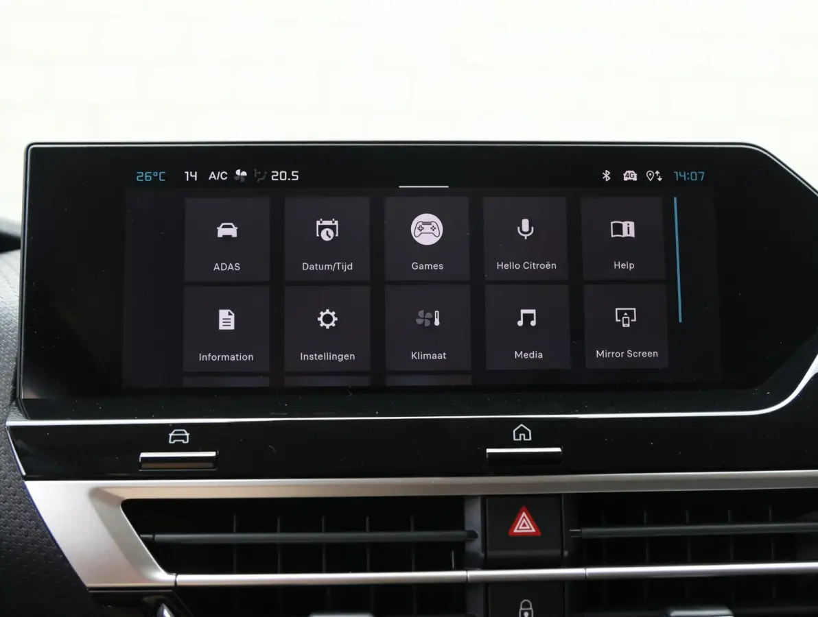 1.2 145pk Hybrid Max | Camera | Head up display | Adaptieve cruise control | Navigatie | Apple Carplay en Android Auto