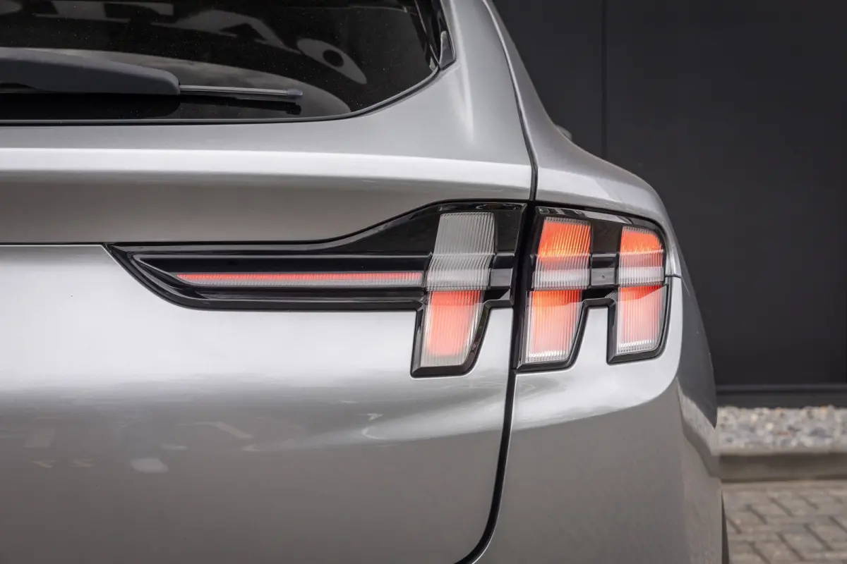 RWD 75 kWh | BTW auto | SOH 94% | Leder | Camera | Adaptieve cruise | Afneembare trekhaak