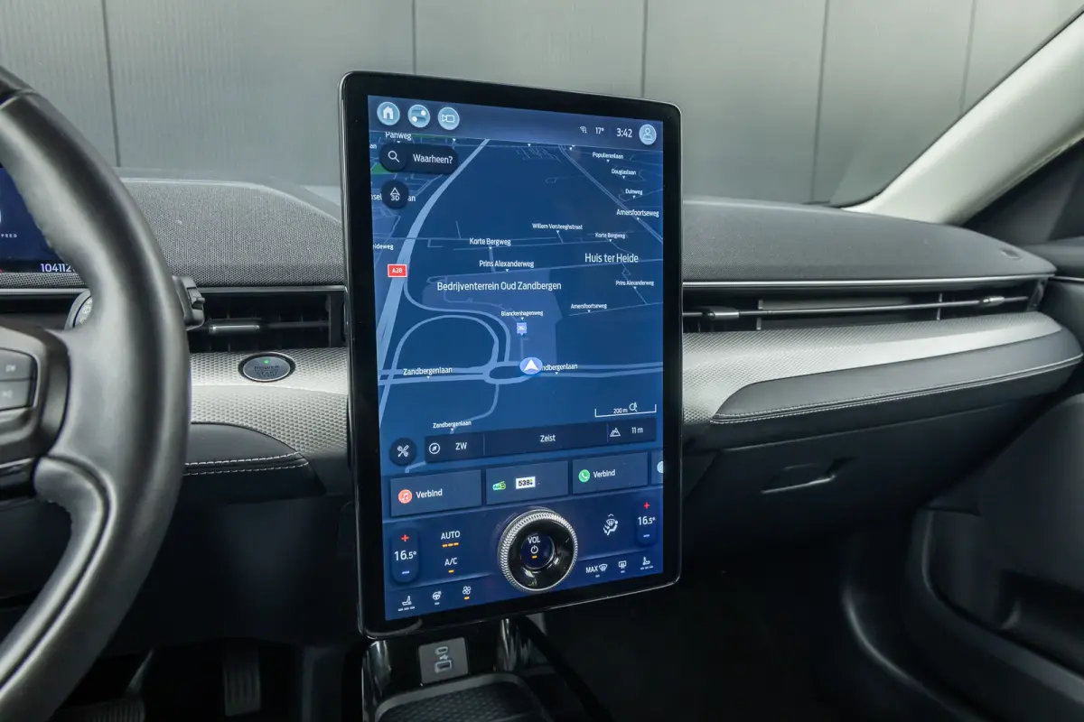 RWD 75 kWh | BTW auto | SOH 94% | Leder | Camera | Adaptieve cruise | Afneembare trekhaak