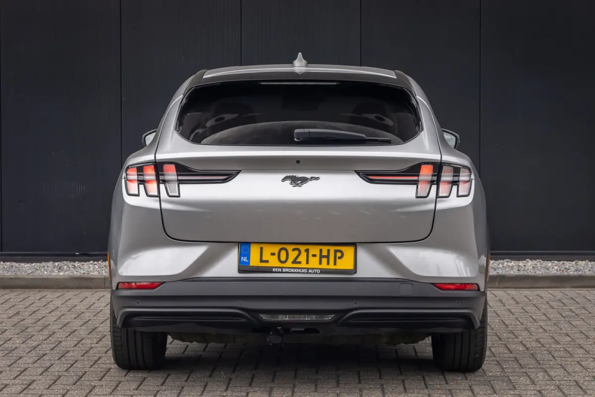 RWD 75 kWh | BTW auto | SOH 94% | Leder | Camera | Adaptieve cruise | Afneembare trekhaak