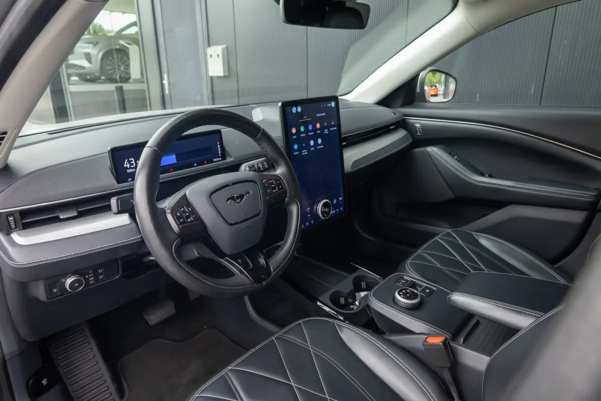 RWD 75 kWh | BTW auto | SOH 94% | Leder | Camera | Adaptieve cruise | Afneembare trekhaak