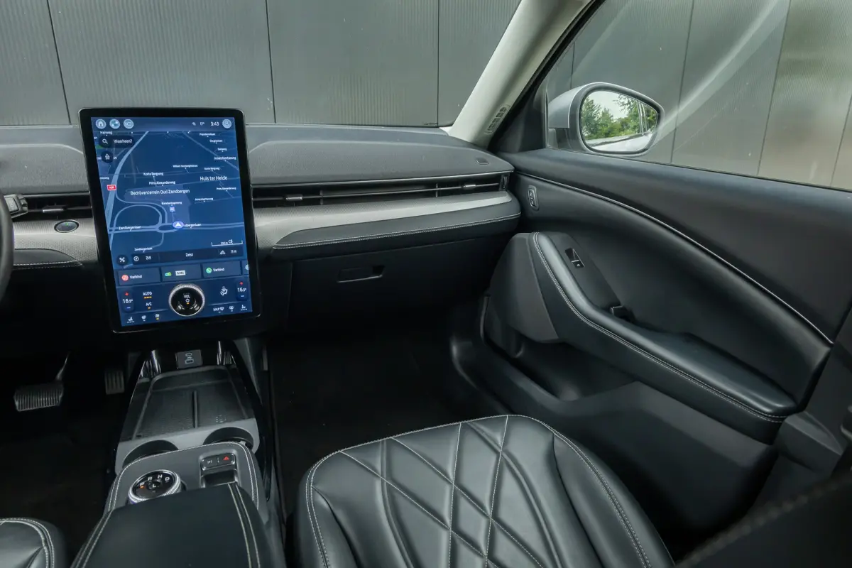 RWD 75 kWh | BTW auto | SOH 94% | Leder | Camera | Adaptieve cruise | Afneembare trekhaak