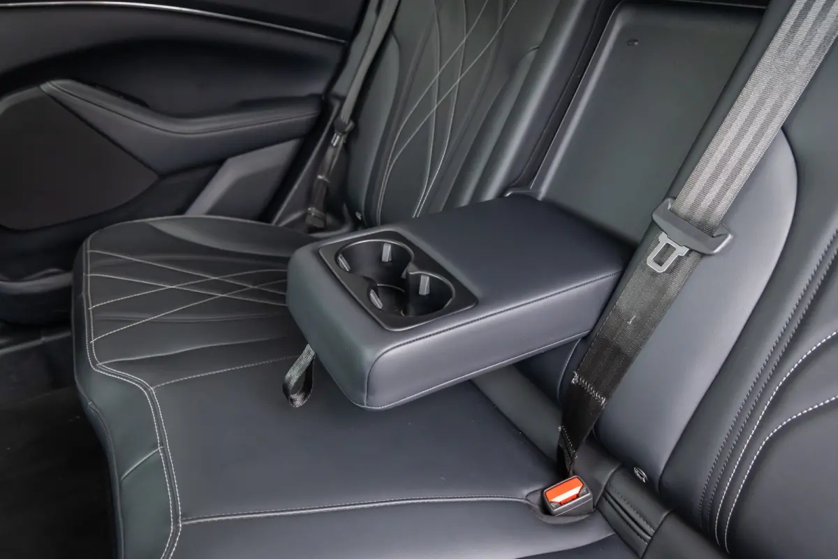 RWD 75 kWh | BTW auto | SOH 94% | Leder | Camera | Adaptieve cruise | Afneembare trekhaak