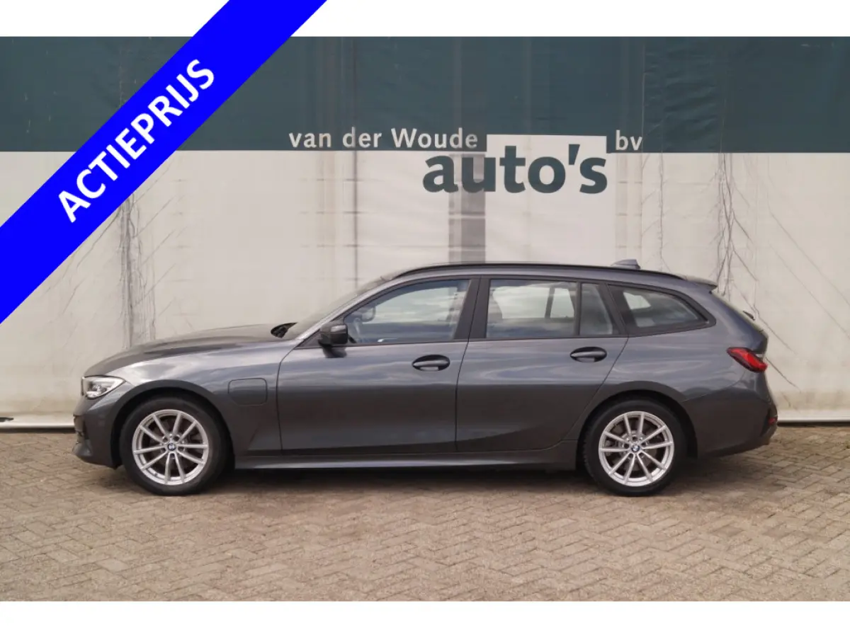 320e PHEV Business Edition Plus -LEER-ECC-NAVI-