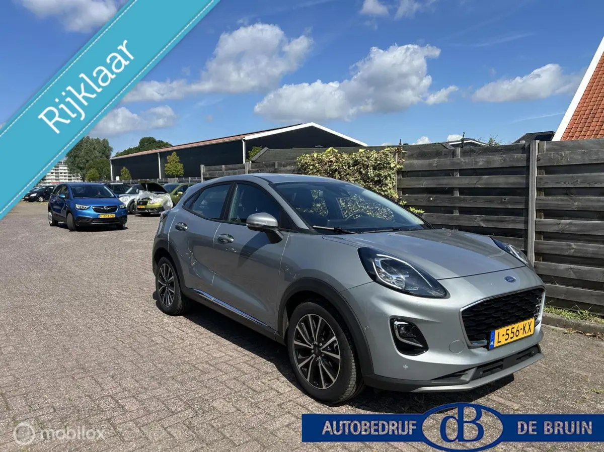 1.0 EcoBoost Titanium camera
