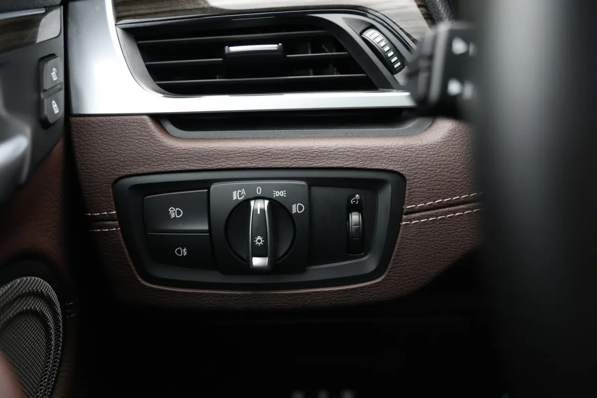 xDrive25e M-Sport Black Edition Pano|H&K|Memory|HUD|Dealerondh
