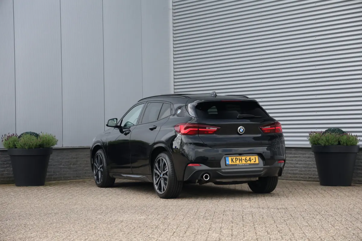 xDrive25e M-Sport Black Edition Pano|H&K|Memory|HUD|Dealerondh