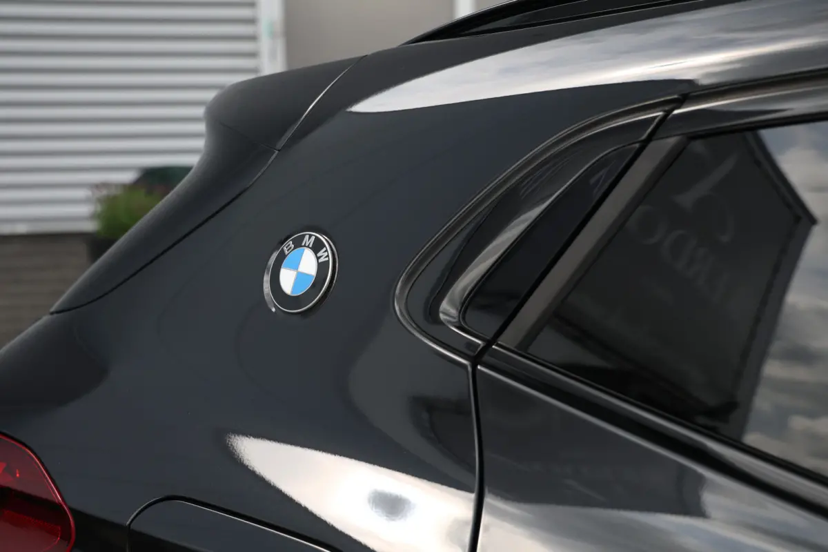 xDrive25e M-Sport Black Edition Pano|H&K|Memory|HUD|Dealerondh