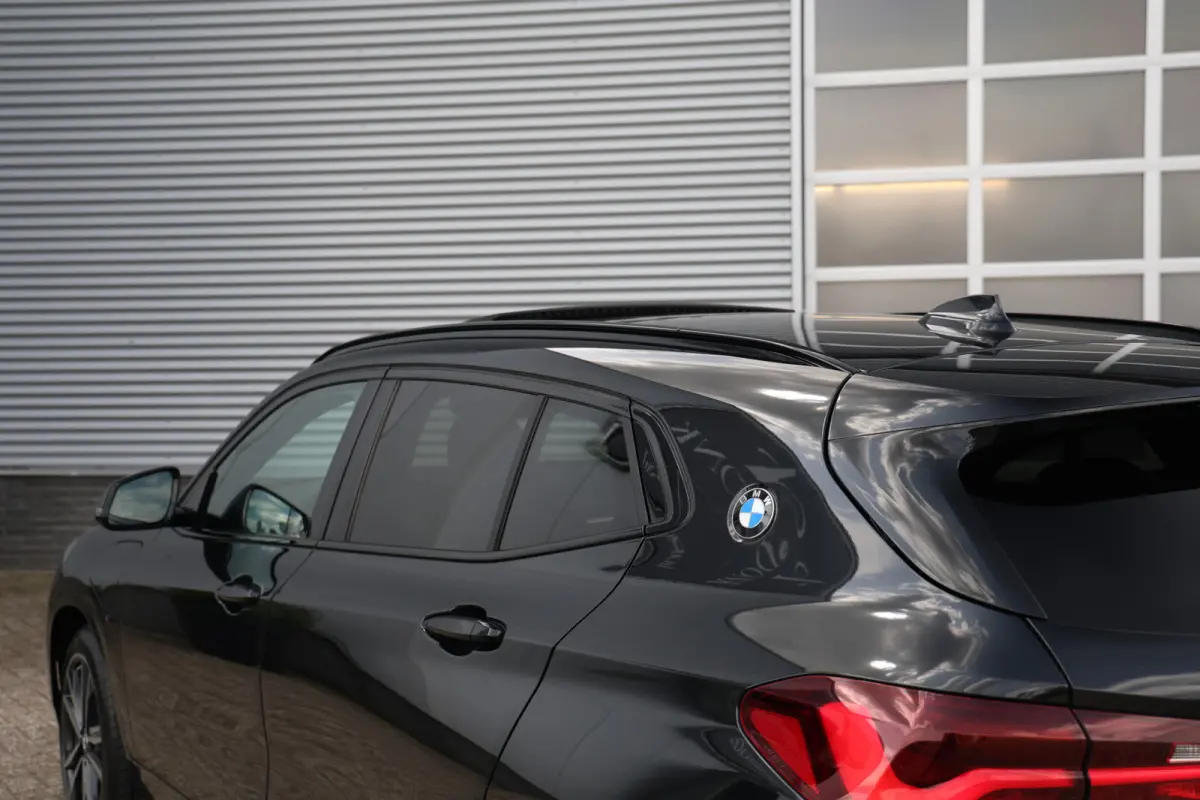 xDrive25e M-Sport Black Edition Pano|H&K|Memory|HUD|Dealerondh