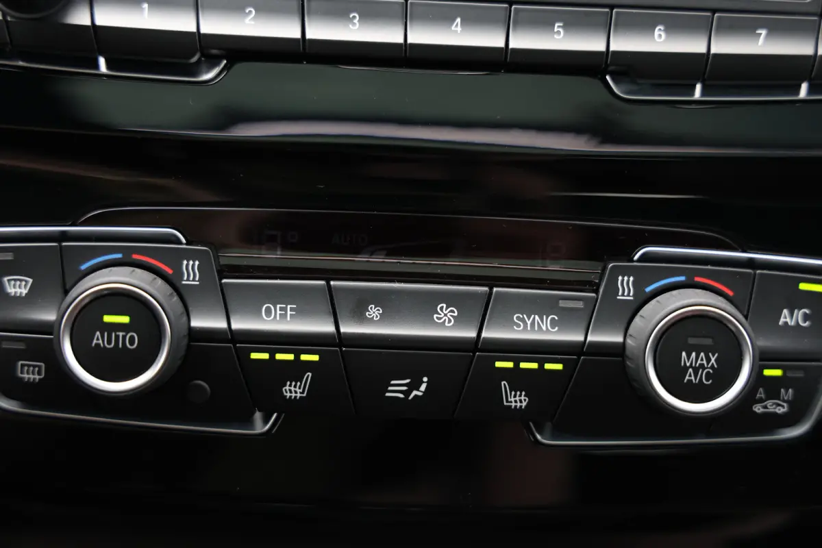 xDrive25e M-Sport Black Edition Pano|H&K|Memory|HUD|Dealerondh