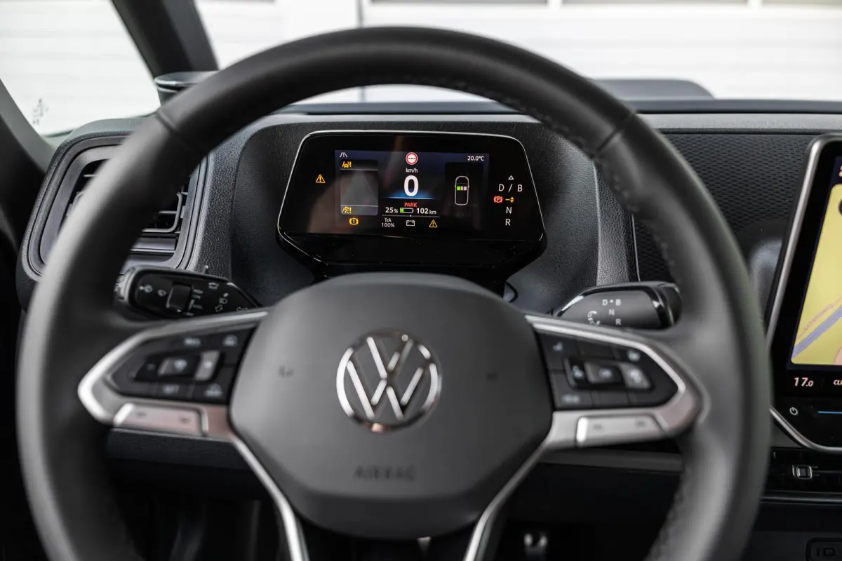 286pk Bulli Edition 79 kWh | Climate Control | Trekhaak Wegklapbaar
