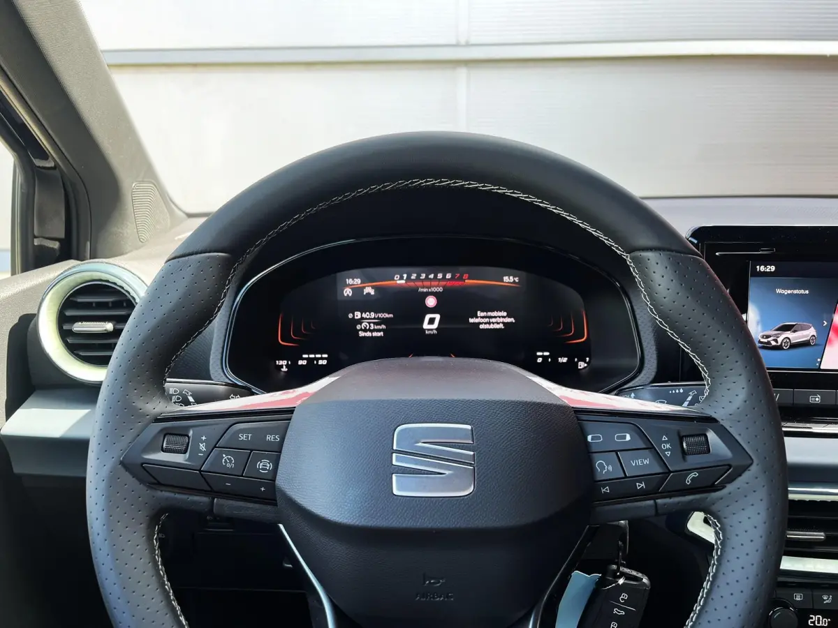 1.0 EcoTSI 95pk Style | Cruise Control | Parkeersensoren