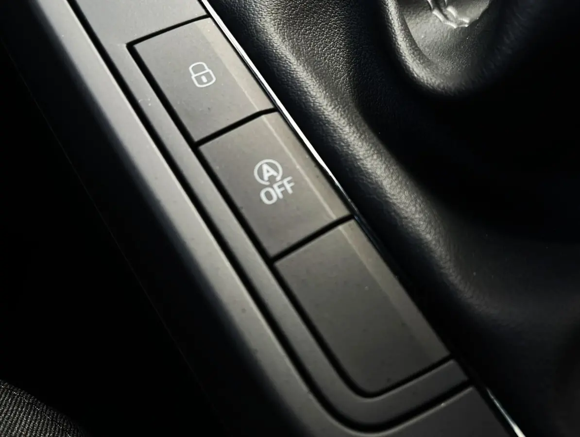 1.0 EcoTSI 95pk Style | Cruise Control | Parkeersensoren