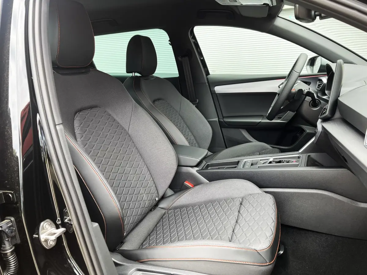1.5 TSI 204pk DSG e-Hybrid FR Business | Trekhaak Uitklapbaar | Velgen 17''