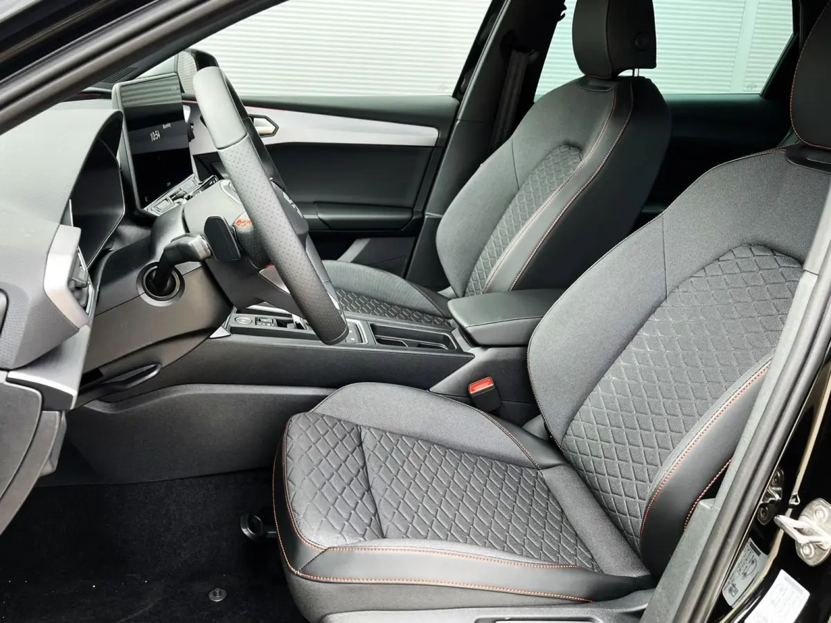 1.5 TSI 204pk DSG e-Hybrid FR Business | Trekhaak Uitklapbaar | Velgen 17''