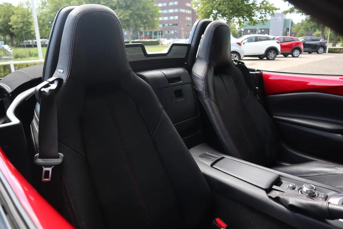 2.0 SkyActiv-G 160 GT-M BOSE / Leer / Navi / Clima / Cruise