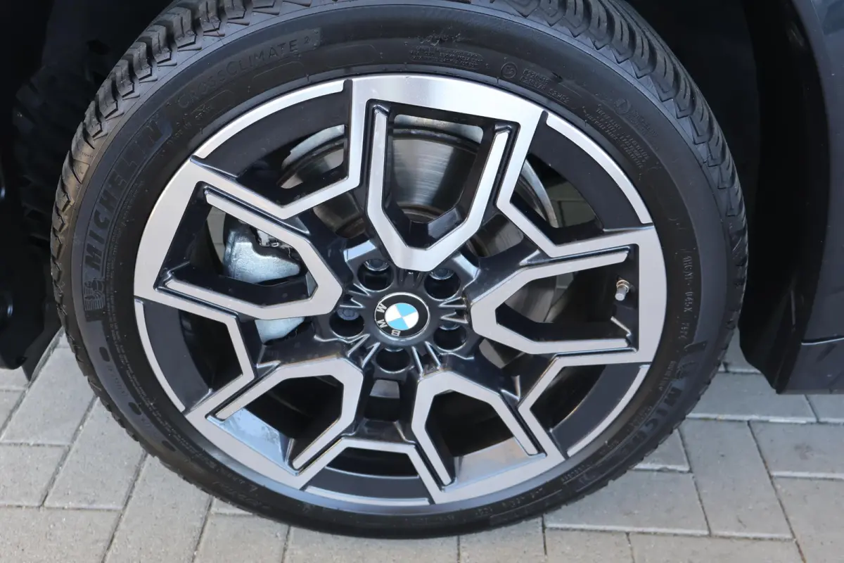 xDrive23i | X-Line | Panoramadak | Stoel- en Stuurverwarming | Trekhaak