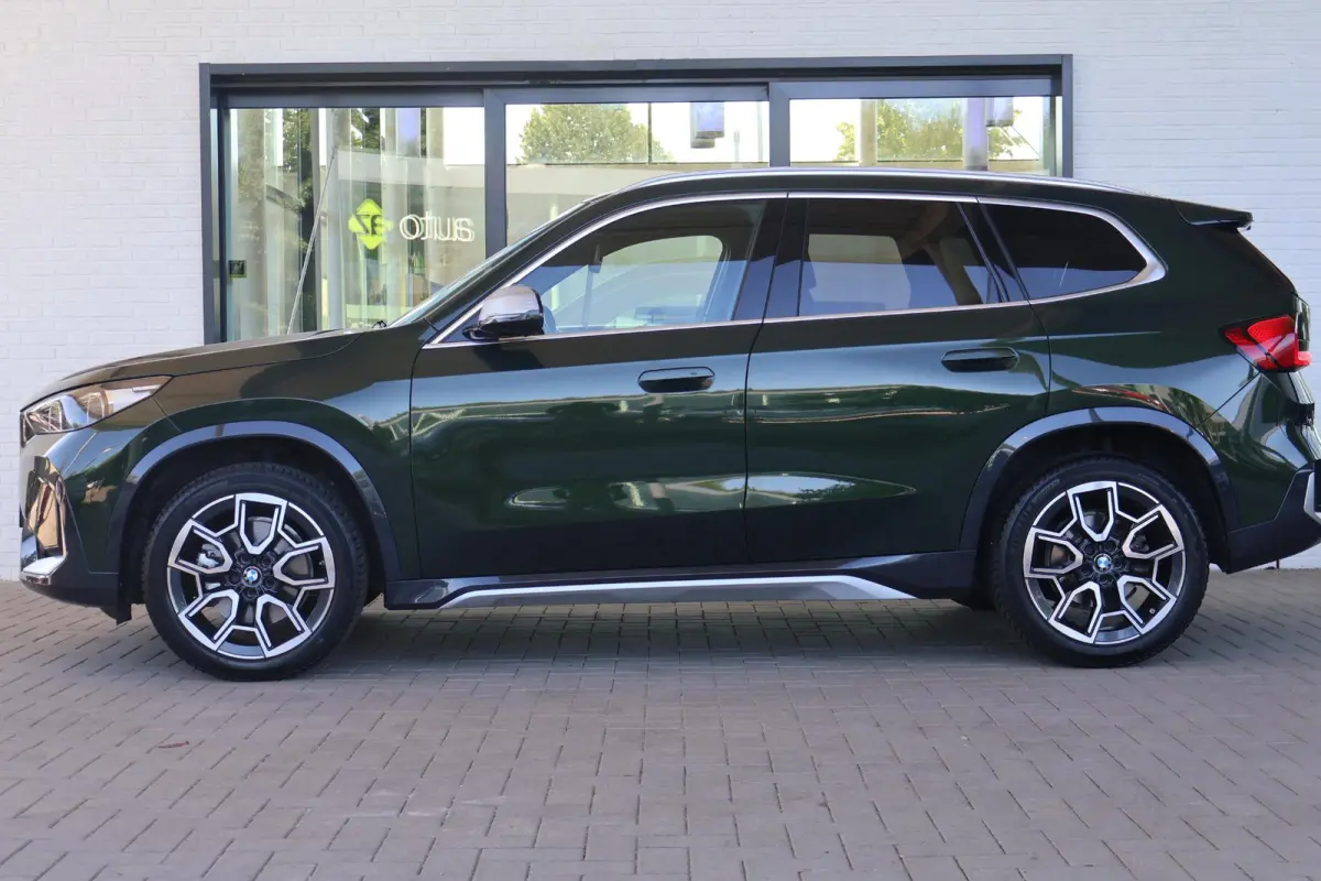 xDrive23i | X-Line | Panoramadak | Stoel- en Stuurverwarming | Trekhaak