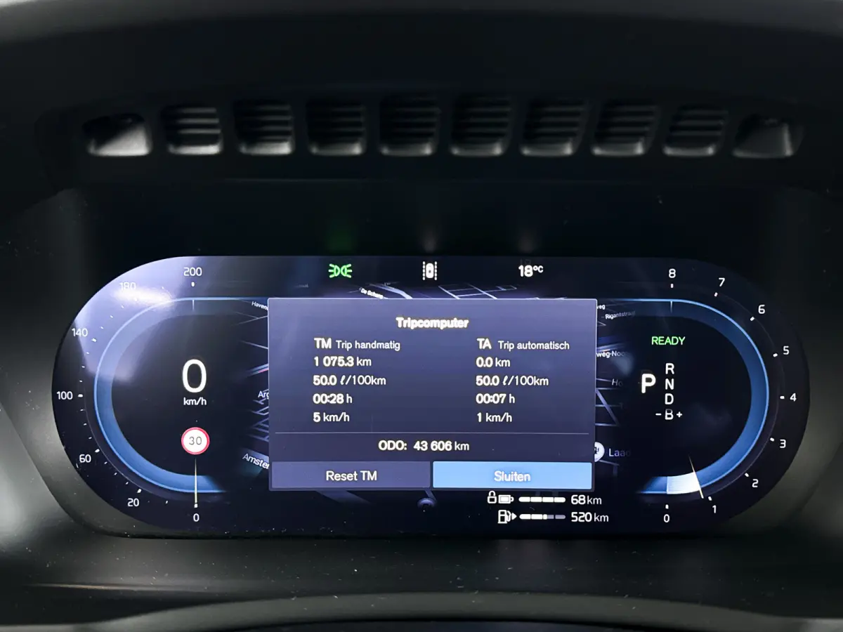T8 Plug-in hybrid AWD Ultra Bright | SOH 100% | Panoramadak | 360° camera | Bowers & Wilkins | Luchtvering | Head-up display | Stoel- en Stuurverwarming