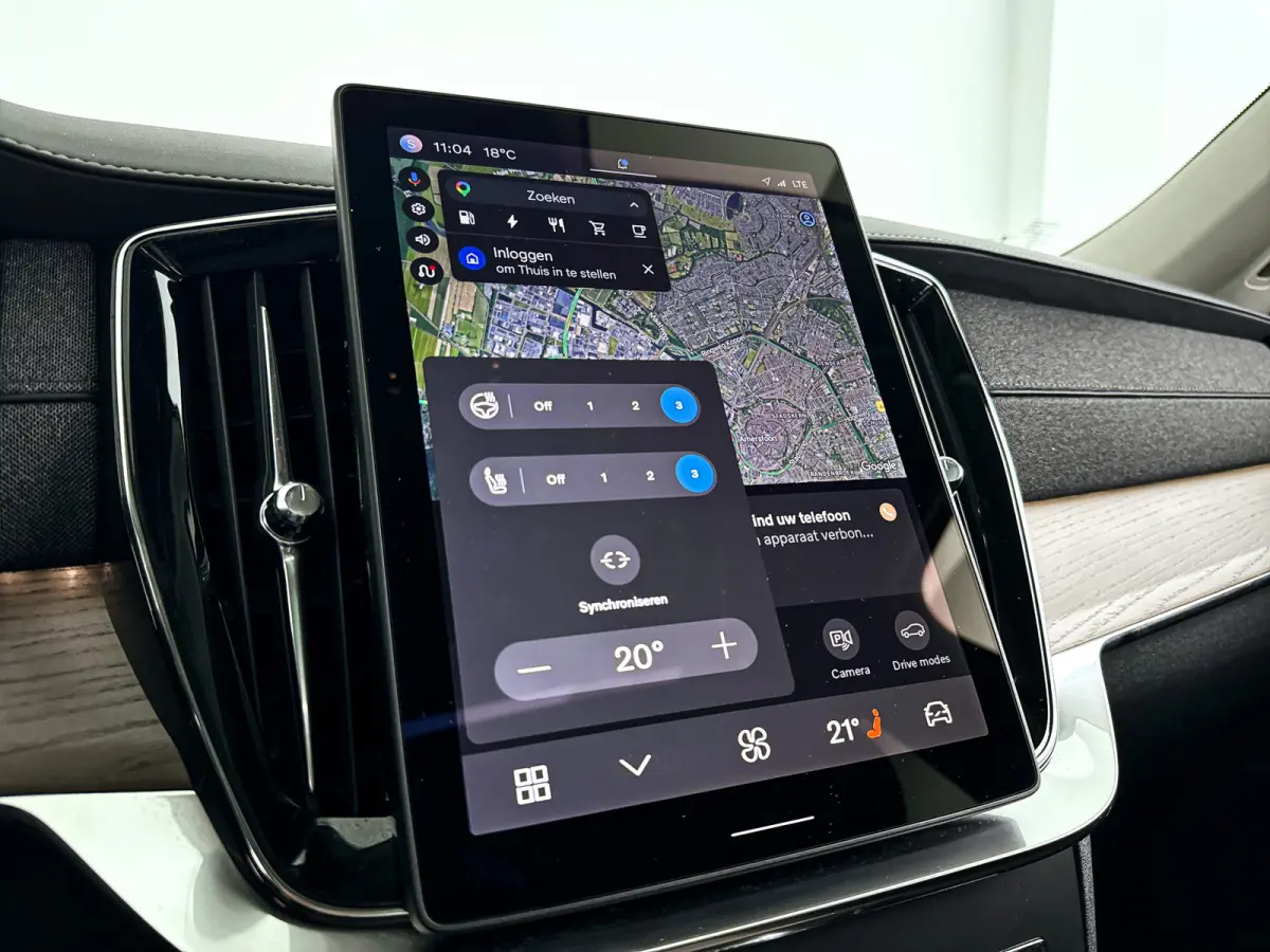T8 Plug-in hybrid AWD Ultra Bright | SOH 100% | Panoramadak | 360° camera | Bowers & Wilkins | Luchtvering | Head-up display | Stoel- en Stuurverwarming