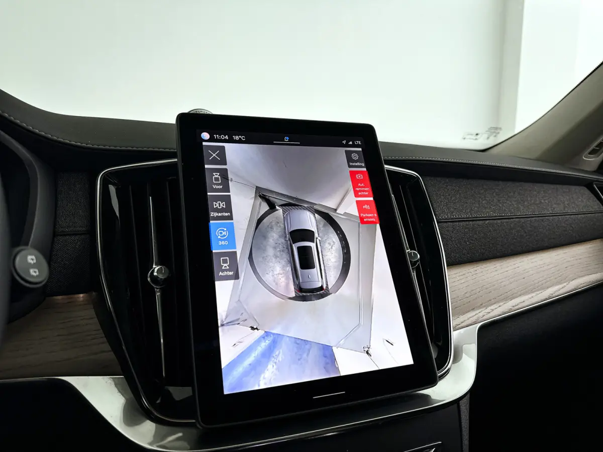 T8 Plug-in hybrid AWD Ultra Bright | SOH 100% | Panoramadak | 360° camera | Bowers & Wilkins | Luchtvering | Head-up display | Stoel- en Stuurverwarming