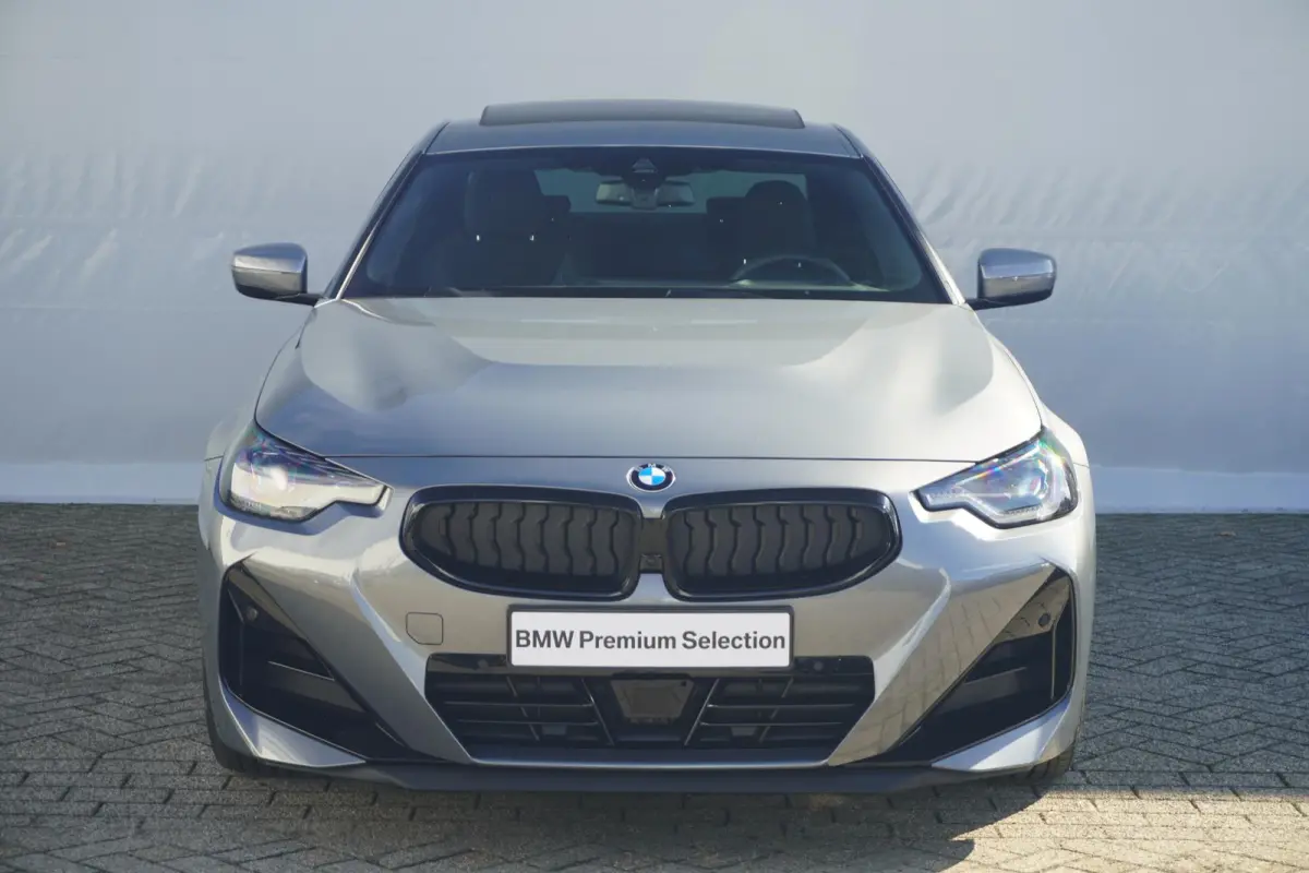 220i | M Sportpakket Pro | Schuif-/kanteldak | Harman Kardon | Comfort Access