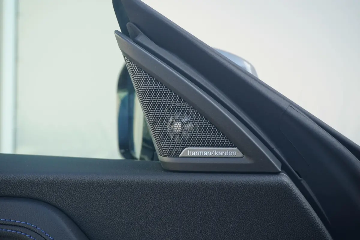 220i | M Sportpakket Pro | Schuif-/kanteldak | Harman Kardon | Comfort Access