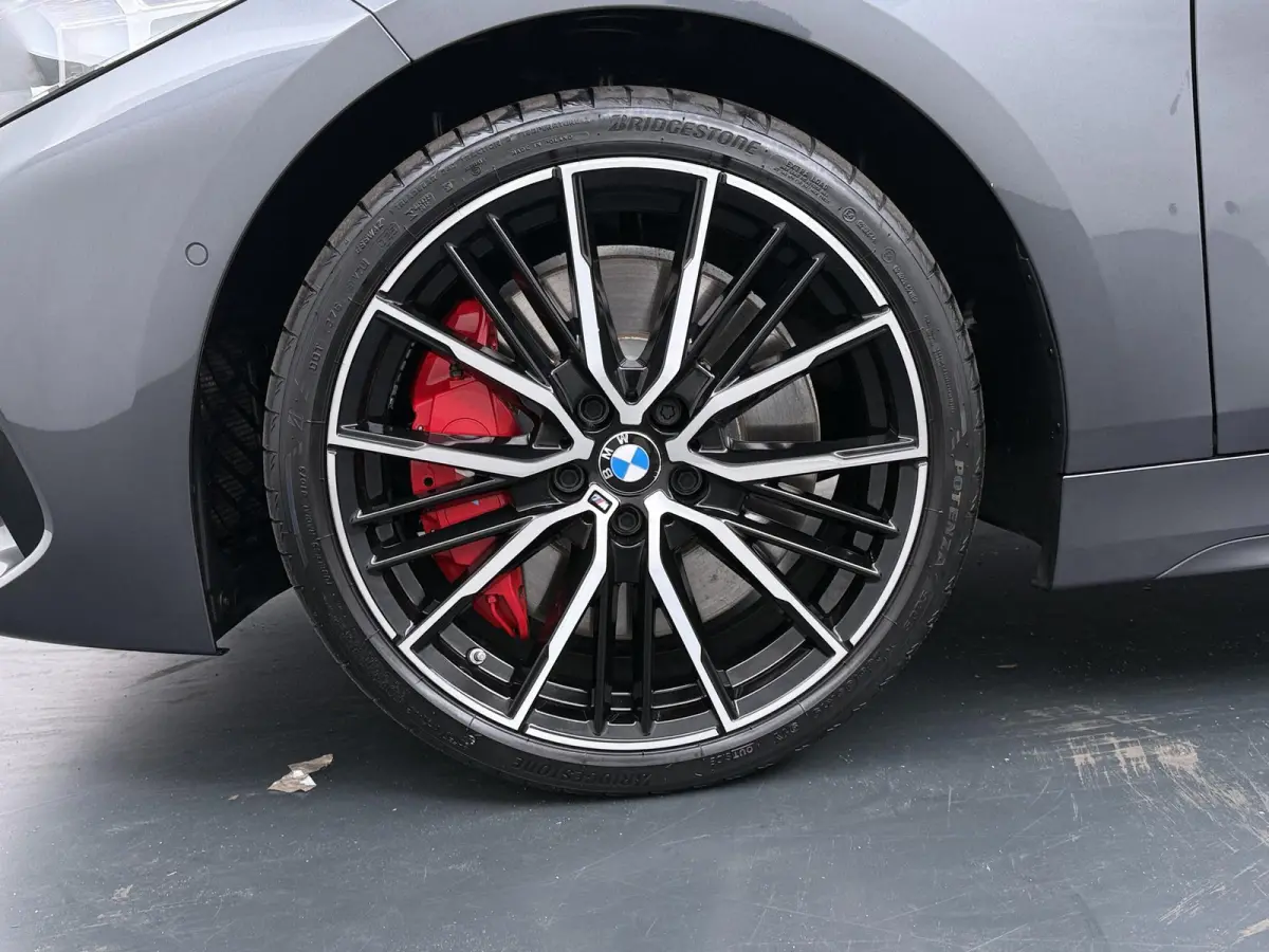 128ti High Executive | M Sport Pro | Glazen Panoramadak | 19" M Dubbelspaak | Leder | Stuur- & Stoelverwarming | Harman Kardon | Head-Up Display | Camera