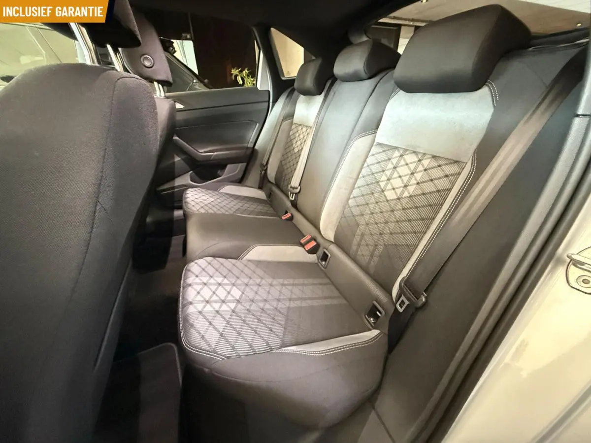 1.5 TSI R-Line Auto*Pano*Navi*Led*Acc*Cam