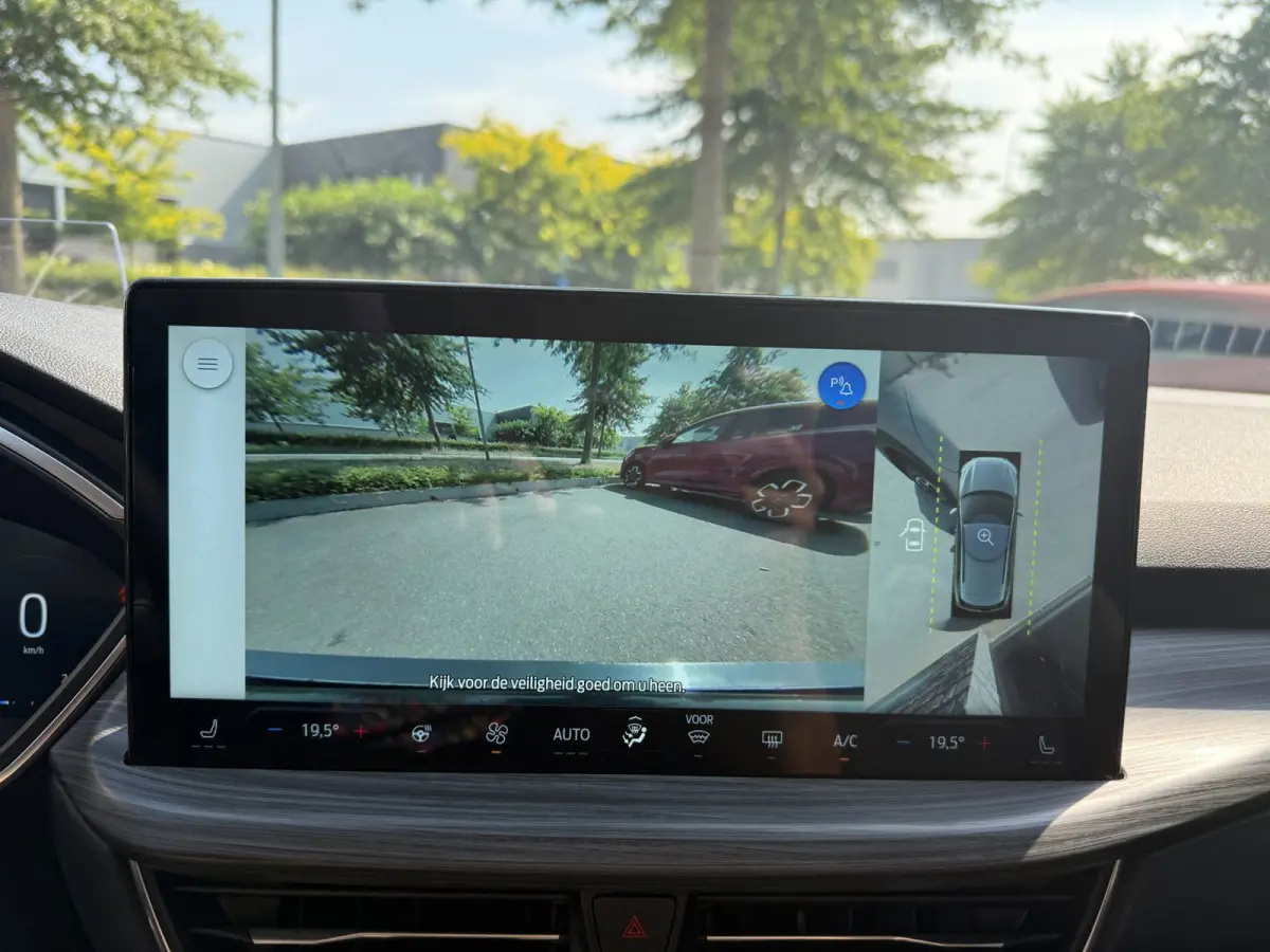 2.5 PHEV Active X Panorama, HUD, Winter, 360 gr camera, PDC, Elk klep etc. etc.