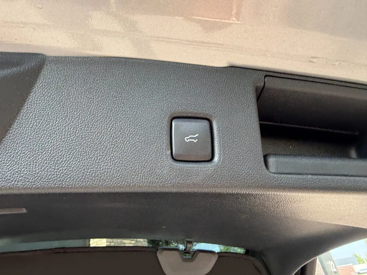 2.5 PHEV Active X Panorama, HUD, Winter, 360 gr camera, PDC, Elk klep etc. etc.