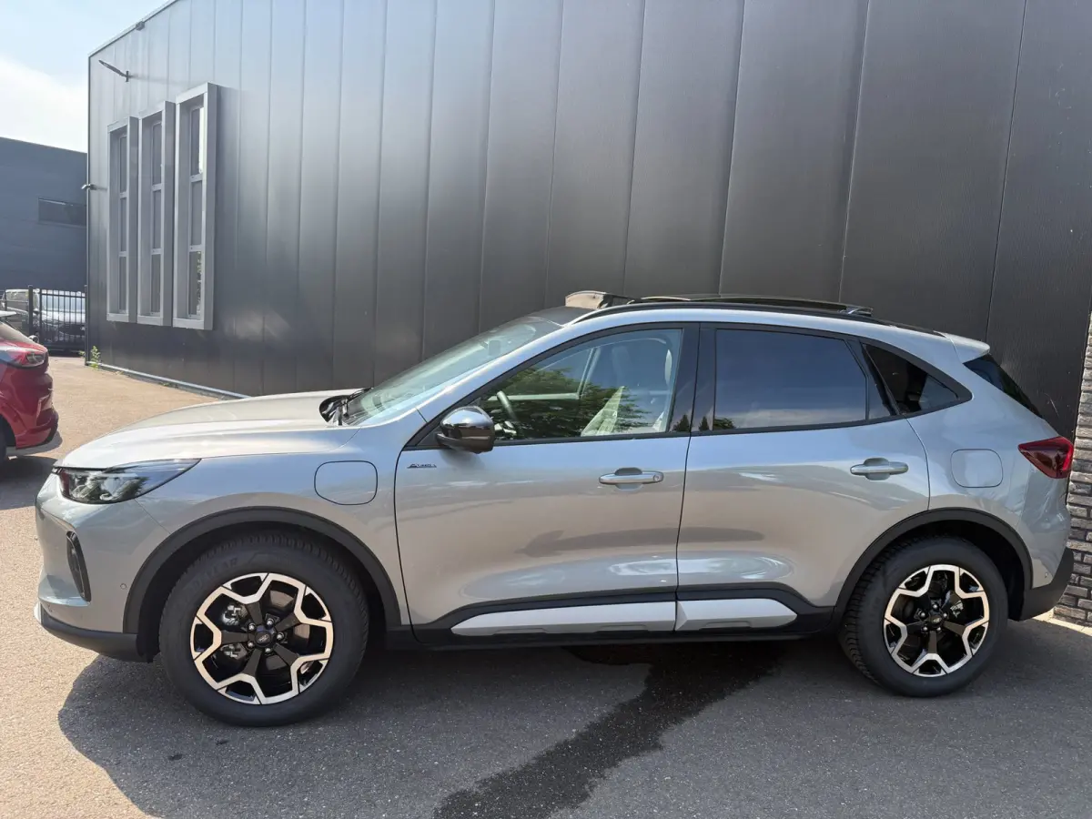 2.5 PHEV Active X Panorama, HUD, Winter, 360 gr camera, PDC, Elk klep etc. etc.