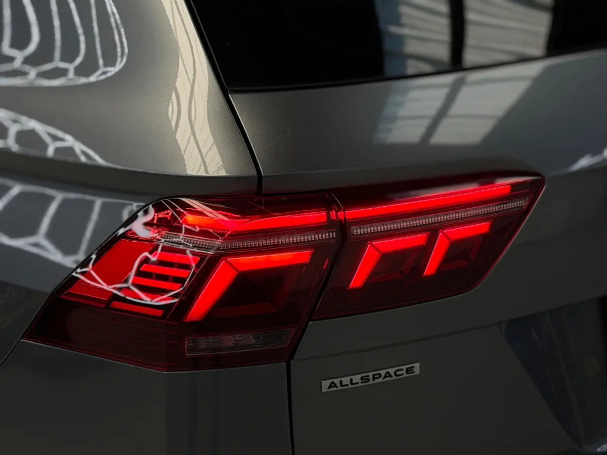 1.5 TSI Business 7p. CarPlay Camera