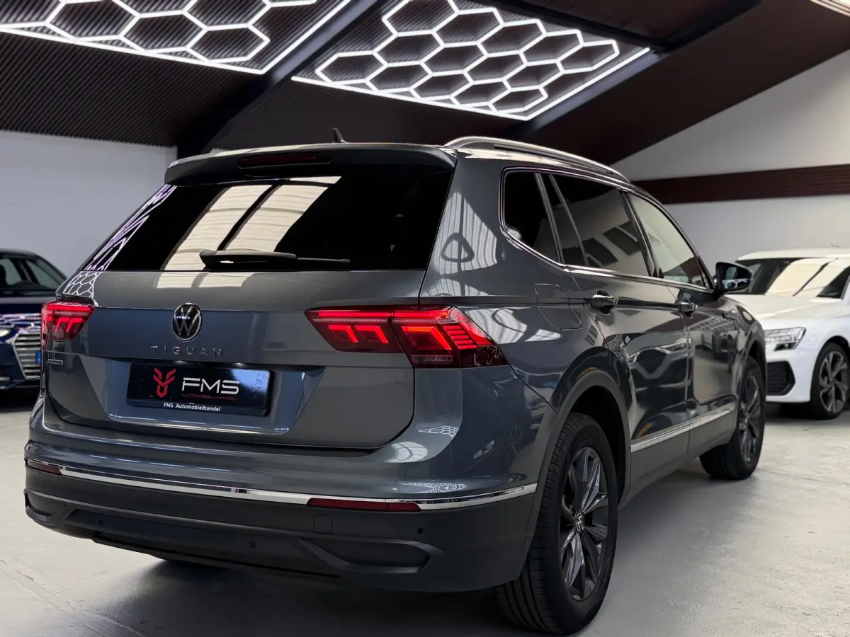1.5 TSI Business 7p. CarPlay Camera